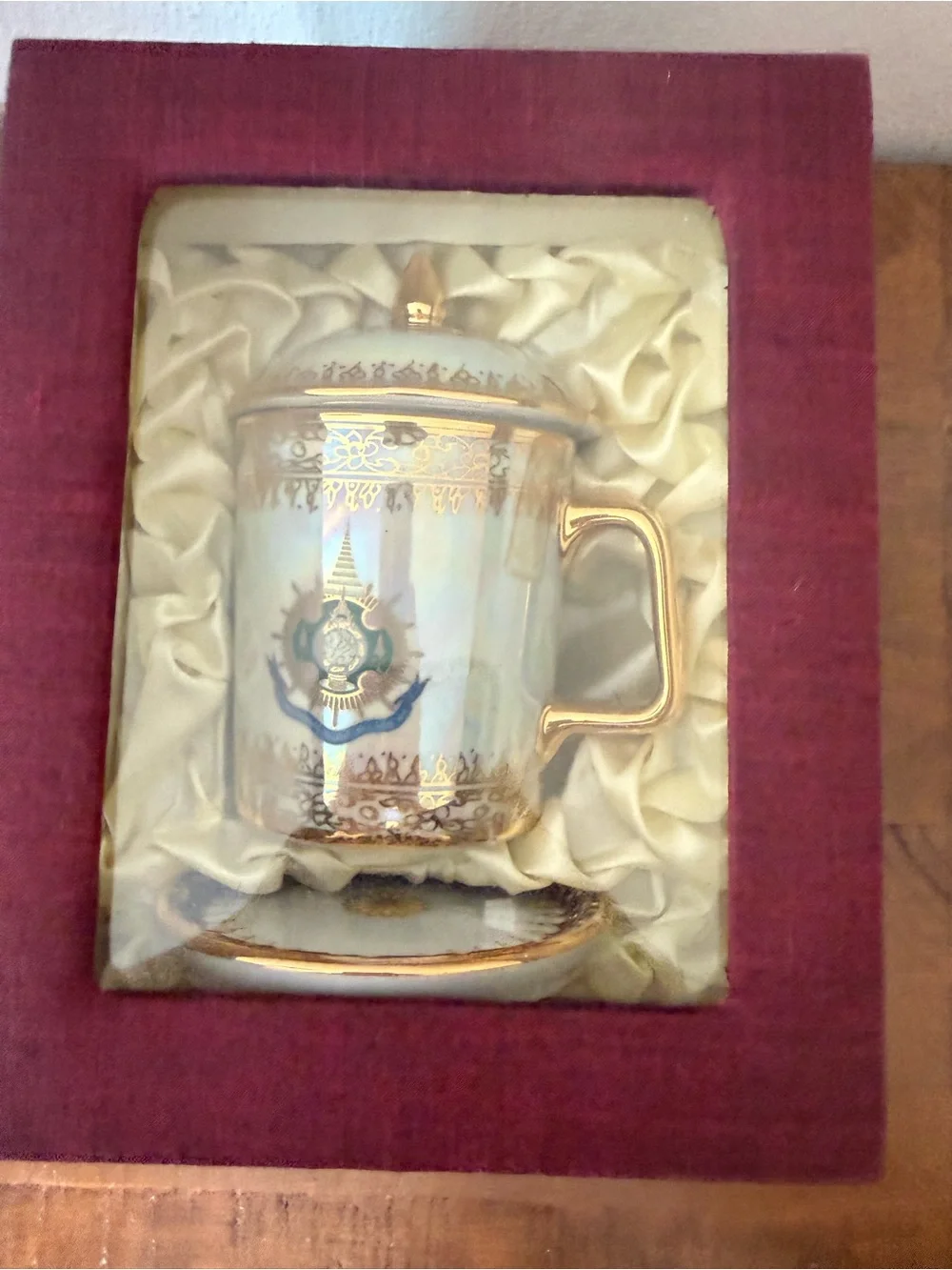 Vintage Thai King Rama IX Porcelain Mug Set with box
